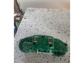 Панель приборов    Hyundai Coupe       