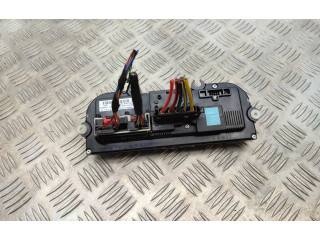 Блок управления климат-контролем 3T0820047R Skoda Yeti (5L)