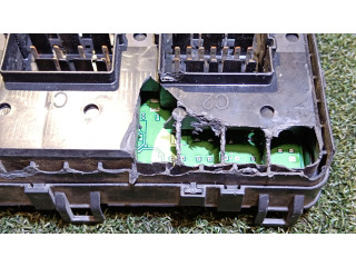 Блок предохранителей KK3T14D068JE   Ford Transit Custom    