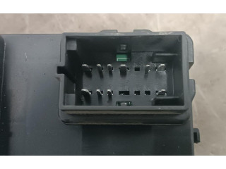 Pojistková skříňka 919544D270 KIA Carnival 2001