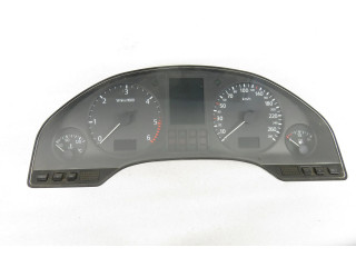 Панель приборов 110008639014, 4D0919033G   Audi A8 S8 D2 4D       