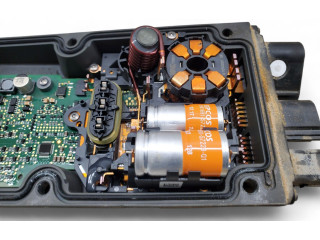 Блок предохранителей 4M1423055T, 4M0909144H Audi Q7 4M