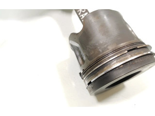 Поршень с шатуном DT224 Land Rover Defender