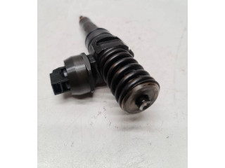 Vstřikovač 038130073BN   Volkswagen Caddy    BLS 