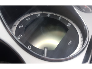 Přístrojová deska Mercedes-Benz E C207 W207 2010 A2129003509