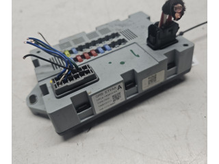 Блок предохранителей CPLA14Q073AA Jaguar XE