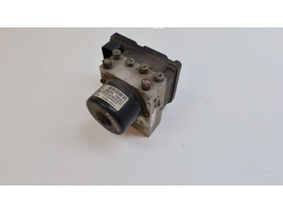 Блок АБС 30643982 Volvo V70 2000 - 2004 года