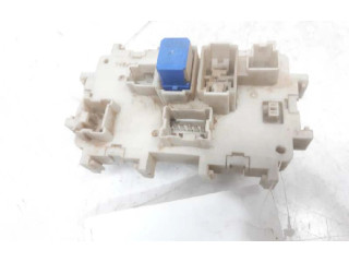 Pojistková skříňka 1583EA00A Nissan Navara