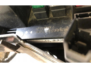 Блок предохранителей  MB100200B   Subaru Forester SJ    