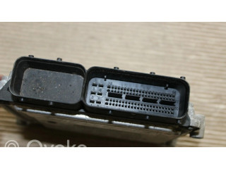 Блок управления двигателя 391102B500   KIA Ceed