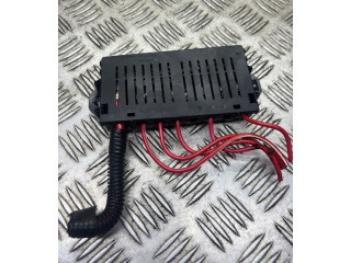 Блок предохранителей 9441776 Volvo S80