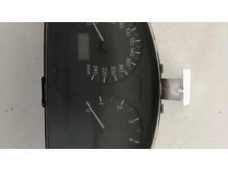 Панель приборов MR480266, OP0179001 Mitsubishi Carisma