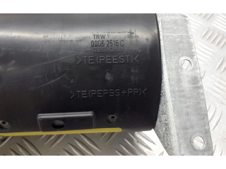 Блок предохранителей  2028600705   Mercedes-Benz C W202    