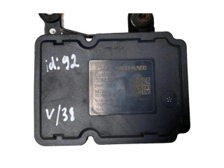 Комплект радиатора 30681619, 10061336881   Volvo V70    