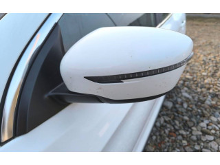 Zpětné zrcátko Nissan Qashqai 2018