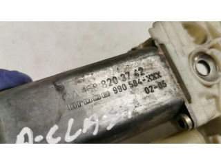 Передний двигатель механизма для подъема окон