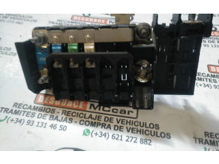   Pojistková skříňka A2465400950   Mercedes-Benz GLA W156 2013