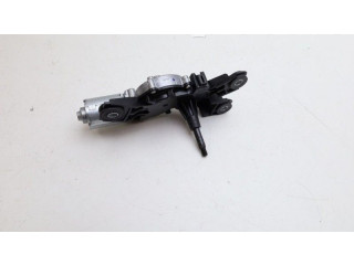 Двигатель стеклоочистителя заднего стекла 0390205042, 8888040488 Lynk & co 01