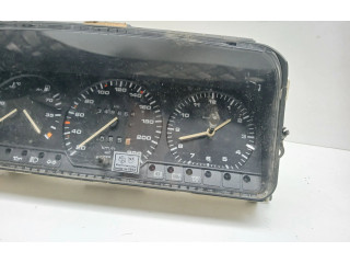 Přístrojová deska Volkswagen PASSAT B3 1990 357919033A