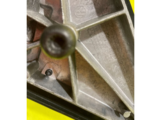 Zpětné zrcátko Volkswagen Tiguan 2008