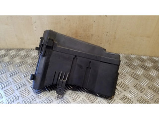 Блок предохранителей 82201FG000 Subaru Forester SH