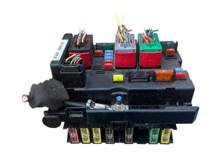 Pojistková skříňka 9657608880, 68369713 Peugeot 307 2002