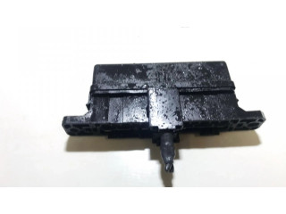 Блок предохранителей  ge6s, 5335   Mazda 626    