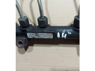 Топливная рампа 9685297580, 141321526 Volvo S80