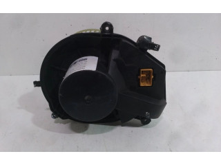 Вентилятор печки 8D1820021B Volkswagen Passat Alltrack