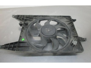 Вентилятор радиатора 8200765566, 0130307107 Dacia Sandero