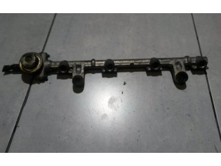 Магистральная трубка топлива Toyota Yaris 1999 - 2003 года