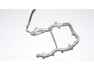 Vstřikovací lišta 1437443 BMW X5 E53 pro benzínový motor 4.6 M62B46 468S1 4.6is