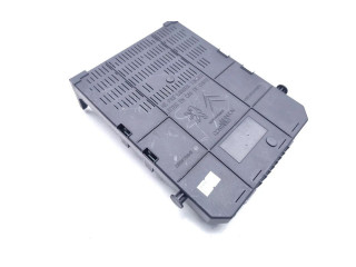   Pojistková skříňka 28119759   Peugeot 5008 2011