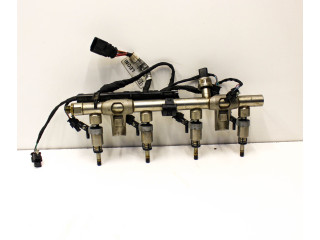 Топливная рампа 4M0857273A, 4M0857974A Audi Q7 4M для двигателя -