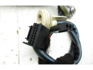 Зеркало электрическое Volkswagen Touran II 2010 - 2016 года