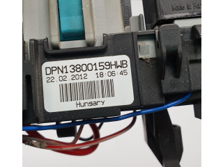 Блок предохранителей  30659288   Volvo V70    