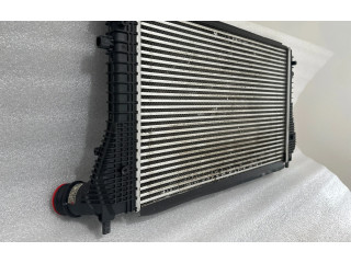 Интеркулер 1K0145803BM, 1K0121251DM Audi A3 S3 8P