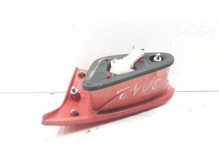 Задний фонарь в кузове