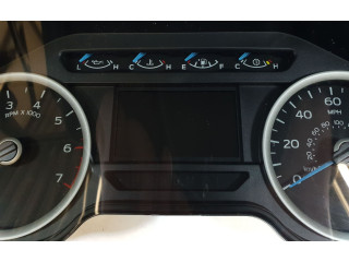 Přístrojová deska  Ford F150 2016 GL3Z-10849-BHF  