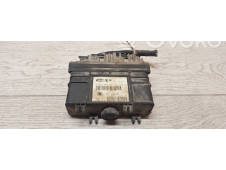 Řídící jednotka 032906030ag, 6160028406 Skoda Felicia I 1994