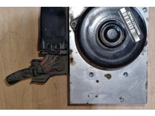 Блок АБС 8671224   Volvo  V70  2000 - 2004 года