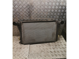 Радиатор интеркулера 1k0145803bn Volkswagen Golf VI