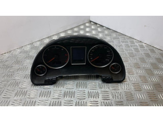 Панель приборов 8E09209010   Audi A4 S4 B7 8E 8H       