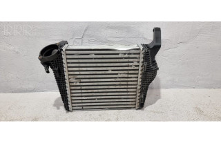 Интеркулер 95B145803H Porsche Macan 1.0