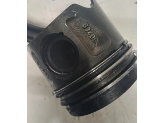 Поршень с шатуном 8340E Mercedes-Benz R W251