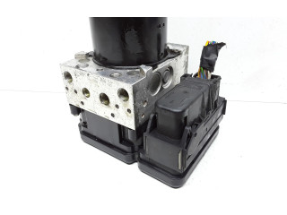 Блок АБС 30681619   Volvo  V70  2008 - 2013 года