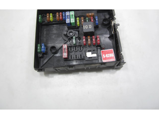 Блок предохранителей 2K5970331K, 2K0937804E   Volkswagen Caddy    