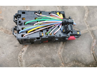 Блок предохранителей 9812661980 Citroen Berlingo