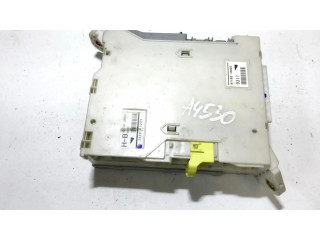 Блок предохранителей 8273030281 Lexus GS 300 350 430 450H