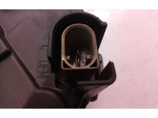 Генератор 03D903025E, 03D903025   Volkswagen Polo      